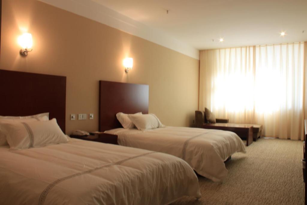 Zhou Wang Cheng Hotel Luoyang  Habitación foto